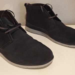 Men's Black Suede Shoes